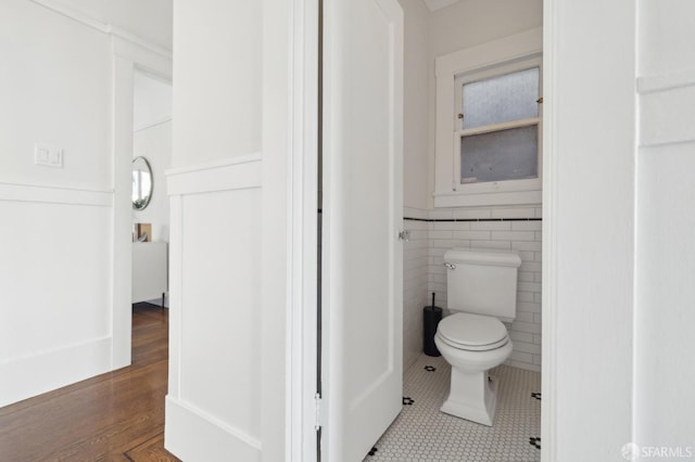 5 College Ter, San Francisco, CA 94112 - bathroom featuring tile walls, toilet, and tile patterned flooring