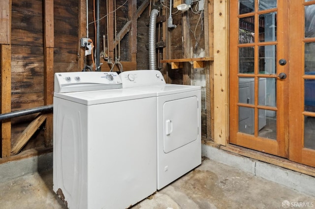 5 College Ter, San Francisco, CA 94112 - laundry room with washer and dryer