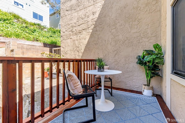 611 Stonegate Dr, South San Francisco, CA 94080 - view of balcony
