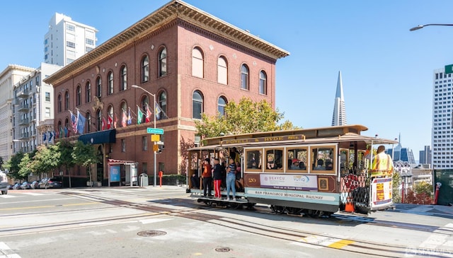 1155 Leavenworth St Unit 7, San Francisco, CA 94109 - view of building exterior