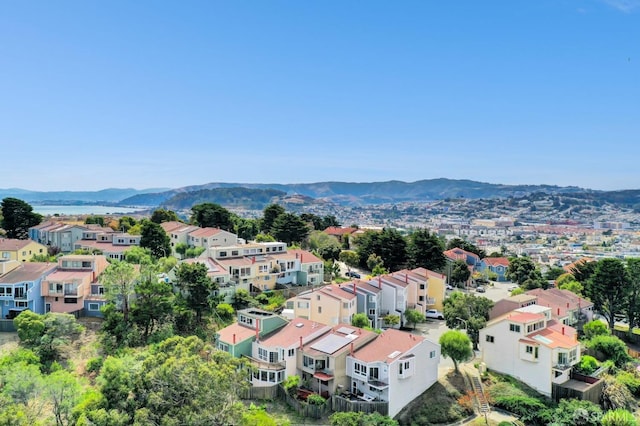 bird's eye view with a mountain view