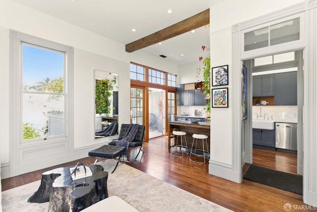 370 Sanchez St, San Francisco, CA 94114 - living area with dark wood-style flooring, beam ceiling, and recessed lighting
