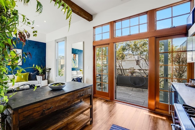 370 Sanchez St, San Francisco, CA 94114 - entryway featuring beam ceiling and wood-type flooring