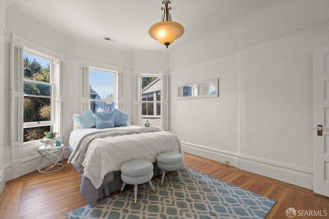 787 Arguello Blvd, San Francisco, CA 94118 - bedroom featuring wood finished floors and baseboards