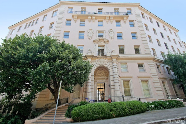 view of building exterior