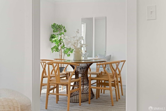 dining room with carpet flooring