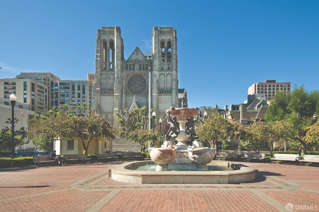 view of surrounding community