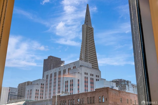 288 Pacific Ave Unit 4E, San Francisco, CA 94111 - view of property with a view of city