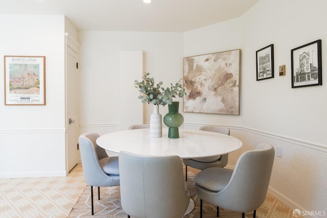 350 Dolores St, San Francisco, CA 94110 - dining room with light floors