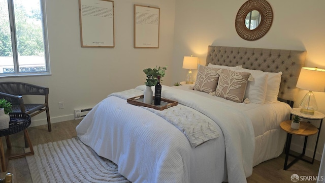 505 Cypress Point Dr Unit 40, Mountain View, CA 94043 - bedroom with wood finished floors and baseboards