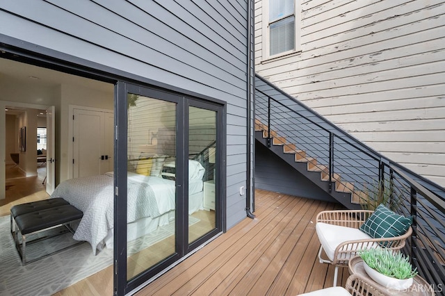 1935-1937 Greenwich St, San Francisco, CA 94123 - wooden deck featuring stairs