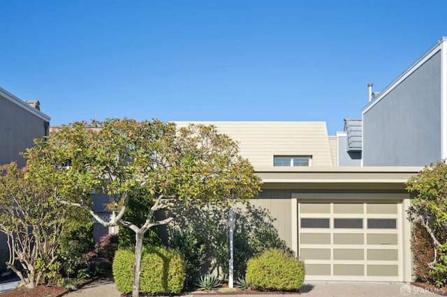 view of front of house with a garage