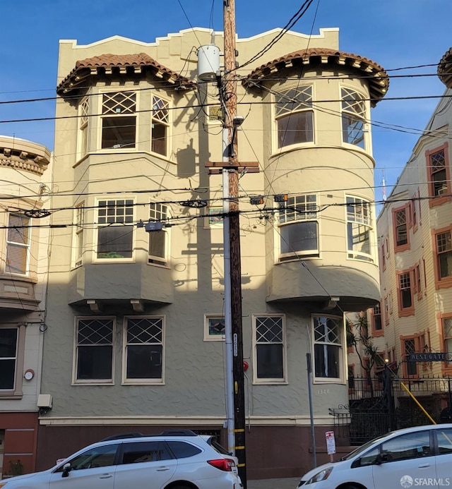 view of building exterior