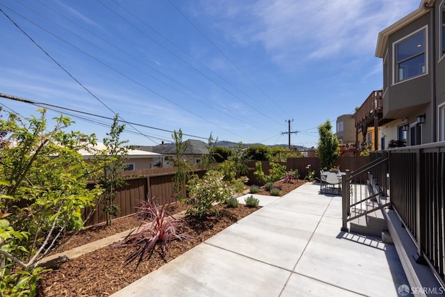 view of patio featuring a fenced backyard