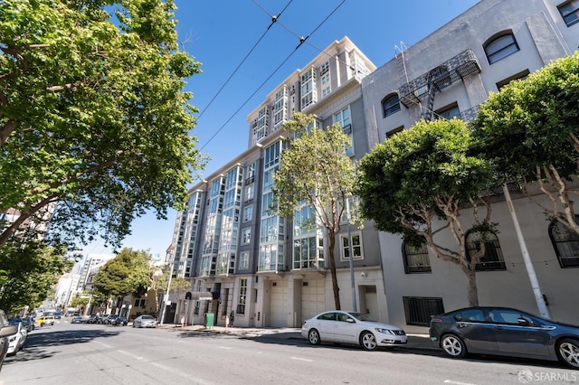 1843 Sutter St Unit 301, San Francisco, CA 94109 - view of apartment building / complex