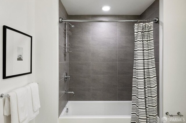 318 Main St Unit 4E, San Francisco, CA 94105 - bathroom featuring shower / tub combo
