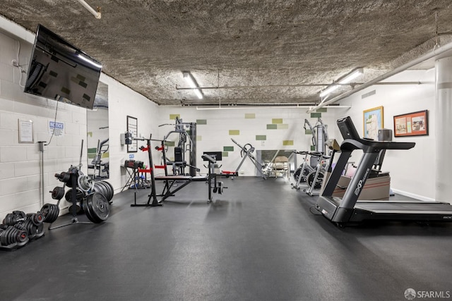 855 La Playa St Unit 360, San Francisco, CA 94121 - workout area featuring a garage and concrete block wall