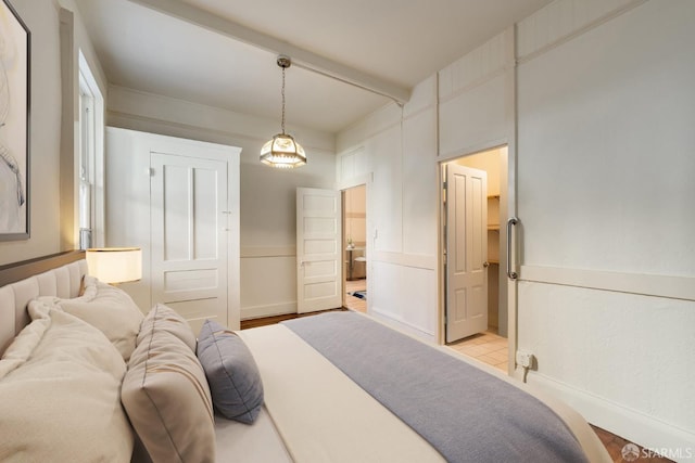 3046-3048 Polk St, San Francisco, CA 94109 - bedroom featuring beam ceiling