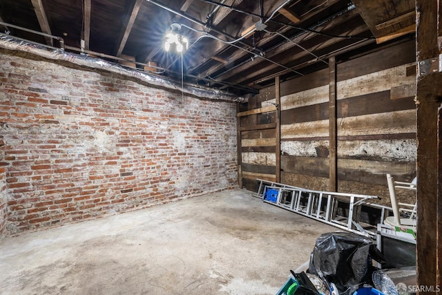 3046-3048 Polk St, San Francisco, CA 94109 - unfinished below grade area with brick wall