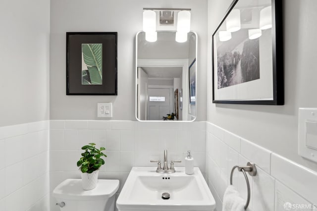 510 11th Ave, San Francisco, CA 94118 - half bathroom with toilet and a sink