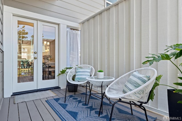 510 11th Ave, San Francisco, CA 94118 - sunroom featuring french doors