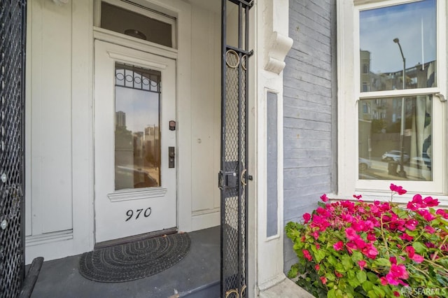 968-970 Broadway, San Francisco, CA 94133 - view of exterior entry with a porch