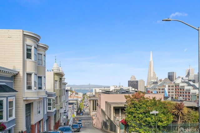 968-970 Broadway, San Francisco, CA 94133 - view of asphalt street featuring street lighting