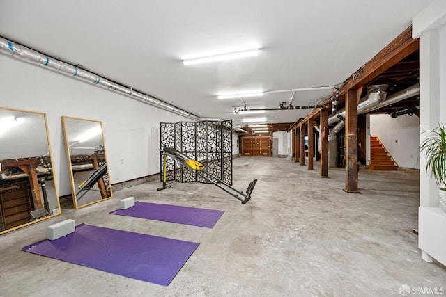 1871 Alemany Blvd, San Francisco, CA 94112 - view of garage