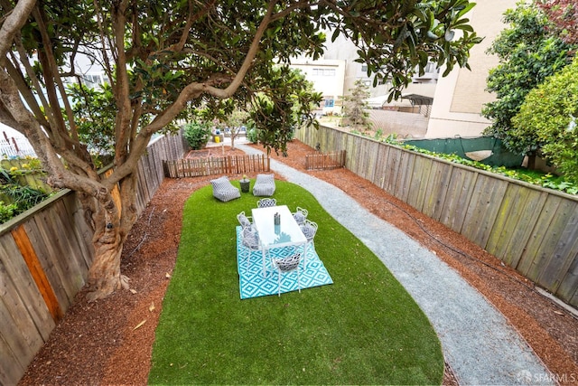 1871 Alemany Blvd, San Francisco, CA 94112 - view of yard