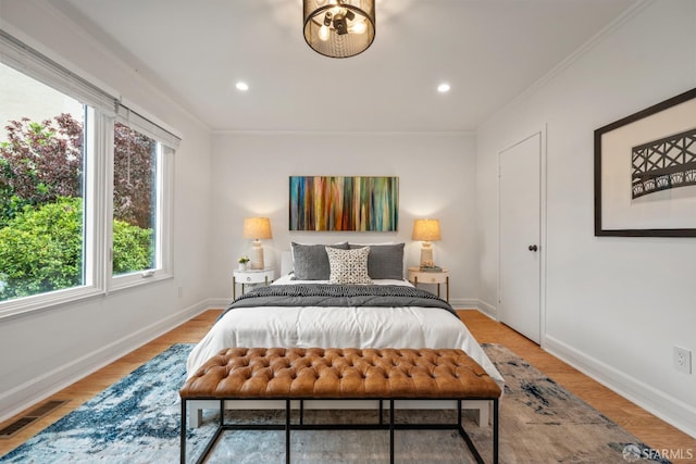 1871 Alemany Blvd, San Francisco, CA 94112 - bedroom featuring baseboards, crown molding, light wood-type flooring, and recessed lighting