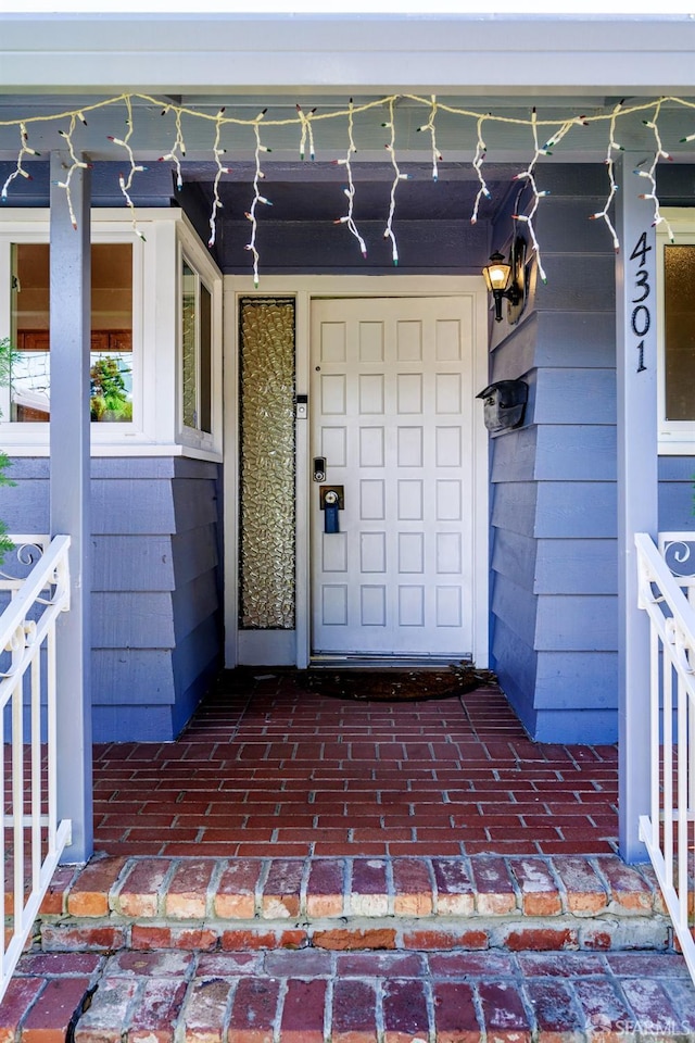 view of entrance to property