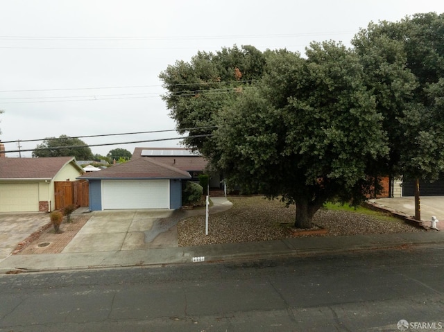 view of front facade with a garage