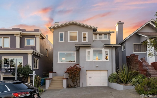 view of front facade featuring a garage