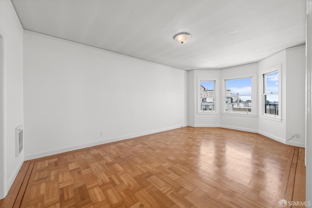59 Collingwood St, San Francisco, CA 94114 - spare room with baseboards