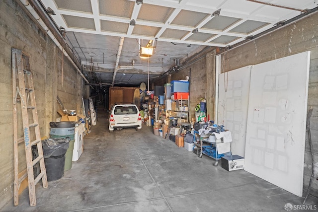 59 Collingwood St, San Francisco, CA 94114 - garage with a garage door opener