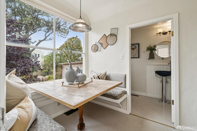 773 15th Ave, San Francisco, CA 94118 - dining area featuring baseboards