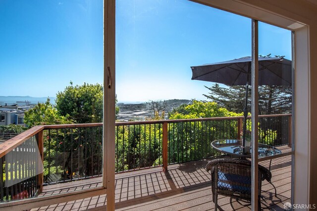 569 Peralta Ave, San Francisco, CA 94110 - view of deck