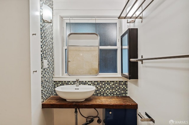1375 Sacramento St, San Francisco, CA 94109 - bathroom with a sink and decorative backsplash
