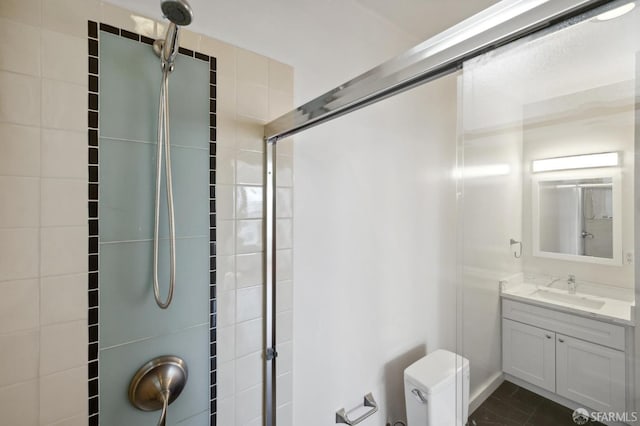 1375 Sacramento St, San Francisco, CA 94109 - bathroom featuring tiled shower, vanity, and toilet