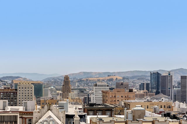 1375 Sacramento St, San Francisco, CA 94109 - city view with mountains