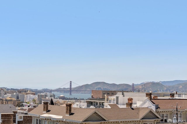 1375 Sacramento St, San Francisco, CA 94109 - view of mountain background with a notable bridge