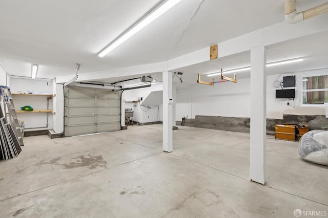 2266 Cecilia Ave, San Francisco, CA 94116 - garage with a garage door opener