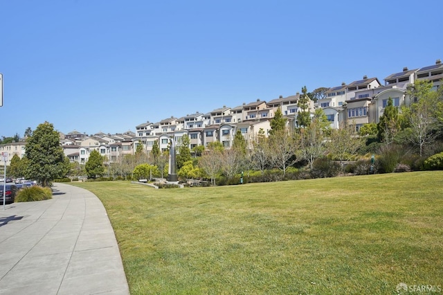 176 Summit Way, San Francisco, CA 94132 - view of property's community featuring a residential view and a lawn