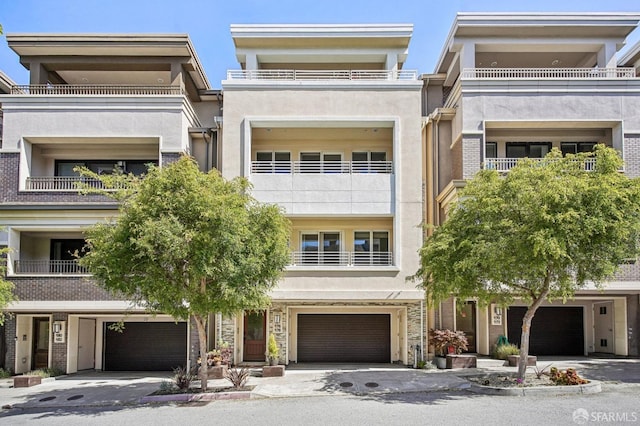176 Summit Way, San Francisco, CA 94132 - multi unit property with stucco siding
