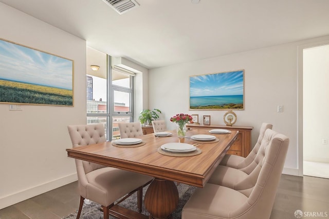 420 Mission Bay Blvd Unit 706, San Francisco, CA 94158 - dining area with baseboards and visible vents