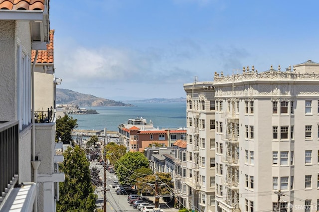 1123 Greenwich St, San Francisco, CA 94109 - water view
