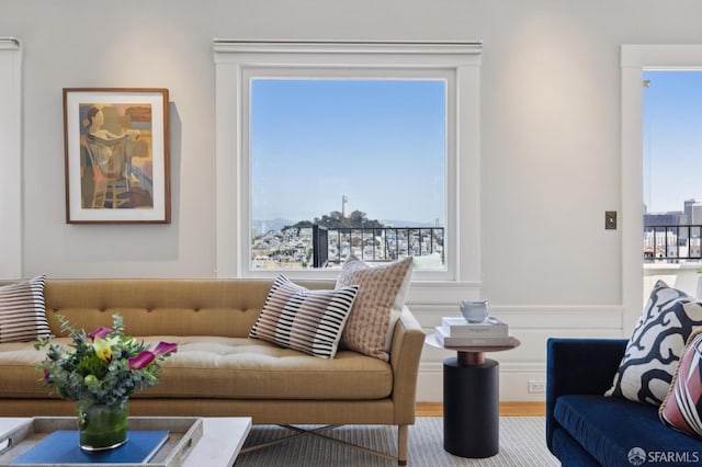 1123 Greenwich St, San Francisco, CA 94109 - living room with plenty of natural light