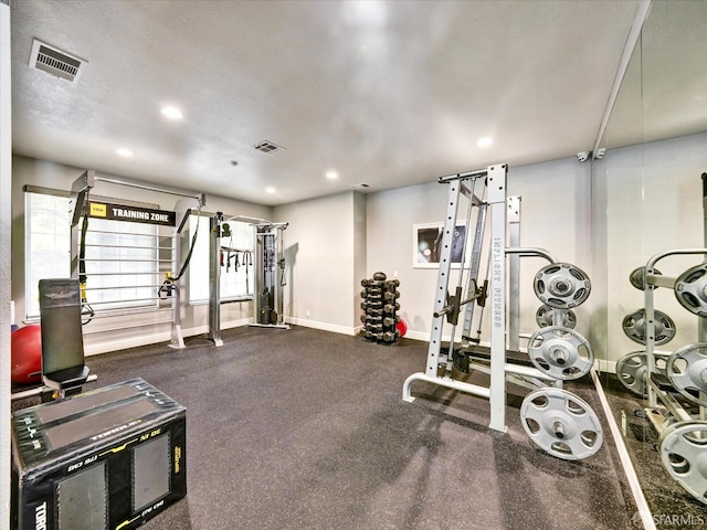 605 Canyon Oaks Dr Unit B, Oakland, CA 94605 - workout area featuring recessed lighting and a barn door