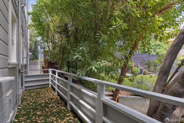1250 Vallejo St Unit 7, San Francisco, CA 94109 - view of balcony