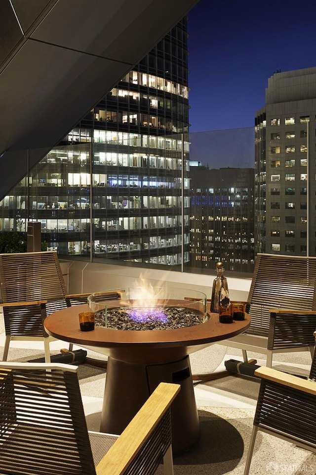 181 Fremont St Unit 58A, San Francisco, CA 94105 - view of patio / terrace featuring a city view and a balcony